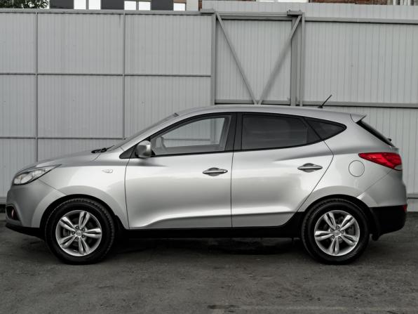 Hyundai ix35 I с пробегом 2012 года, цена 1 065 000 рублей, 107683 км, внедорожник, Автокод Объявления
