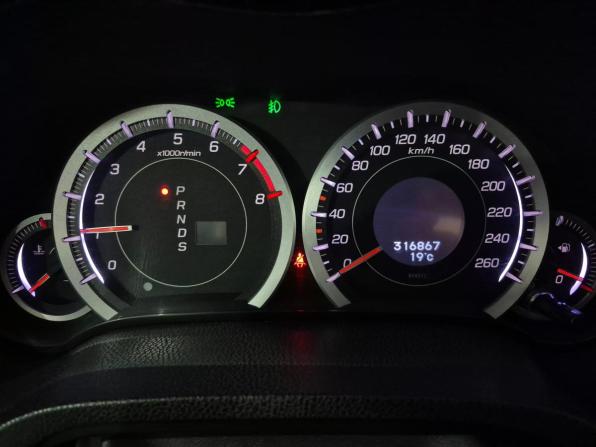 Honda Accord VIII Рестайлинг с пробегом 2011 года, цена 930 000 рублей, 316866 км, седан, Автокод Объявления