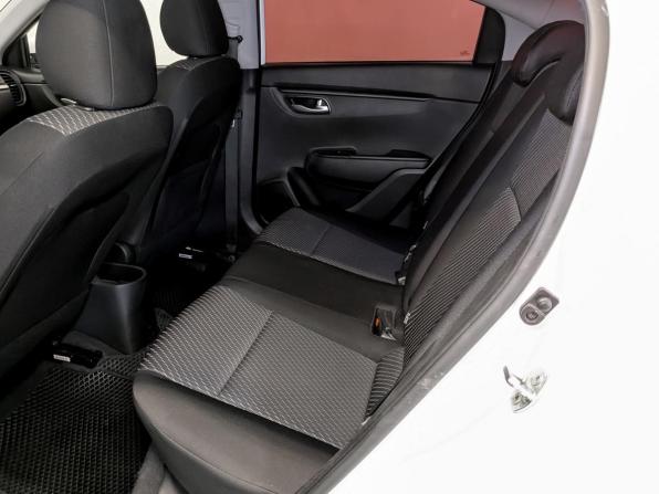Kia Rio IV с пробегом 2019 года, цена 1 340 000 рублей, 130755 км, седан, Автокод Объявления