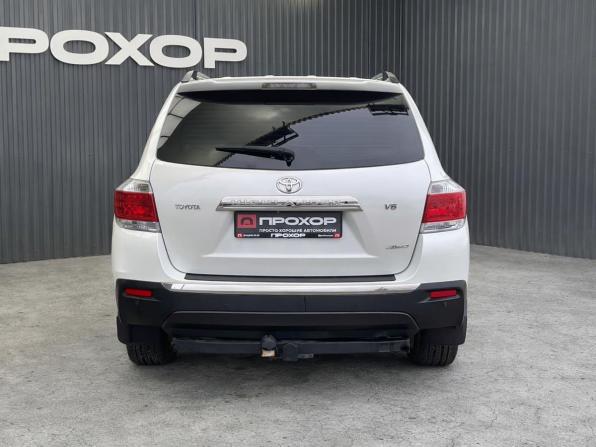 Toyota Highlander II (XU40) Рестайлинг с пробегом 2012 года, цена 1 947 000 рублей, 187400 км, внедорожник, Автокод Объявления
