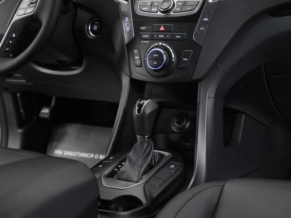 Hyundai Santa Fe III с пробегом 2014 года, цена 1 549 000 рублей, 142000 км, внедорожник, Автокод Объявления