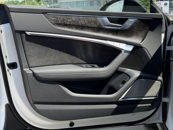 Audi A7 II (4K) с пробегом 2020 года, цена 6 200 000 рублей, 77486 км, лифтбек, Автокод Объявления