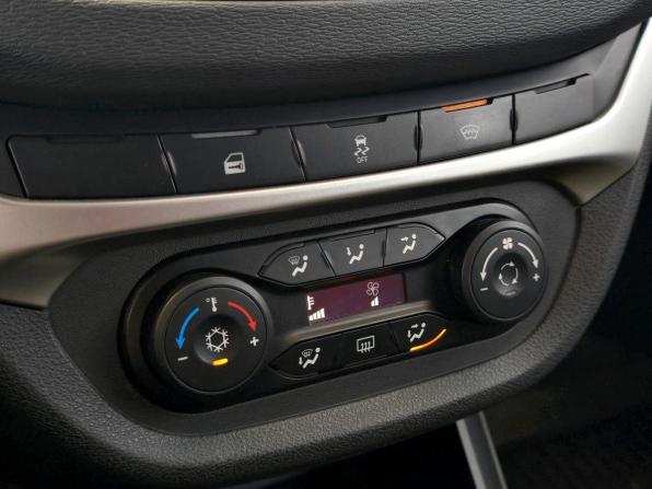 Lada (ВАЗ) Vesta I с пробегом 2020 года, цена 1 230 000 рублей, 80000 км, универсал, Автокод Объявления