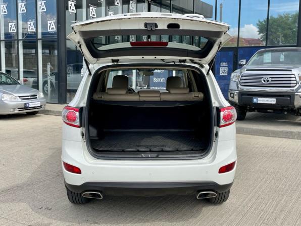 Hyundai Santa Fe II Рестайлинг с пробегом 2010 года, цена 1 330 000 рублей, 196351 км, внедорожник, Автокод Объявления