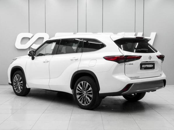 Toyota Highlander IV (XU70) с пробегом 2026 года, цена 5 950 000 рублей, 20 км, внедорожник, Автокод Объявления
