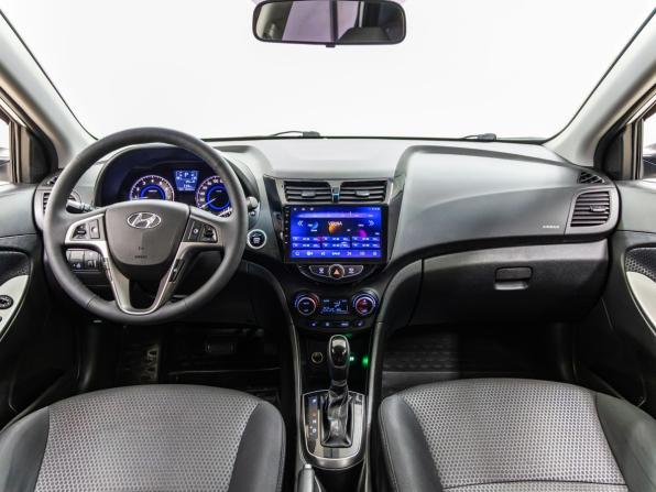 Hyundai Solaris I Рестайлинг с пробегом 2015 года, цена 1 098 000 рублей, 158203 км, хэтчбек, Автокод Объявления