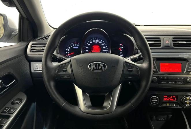 Kia Rio III с пробегом 2013 года, цена 690 000 рублей, 185452 км, седан, Автокод Объявления