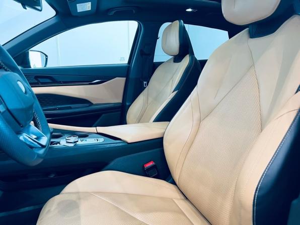 Changan UNI-V I с пробегом 2022 года, цена 1 800 000 рублей, 86000 км, лифтбек, Автокод Объявления