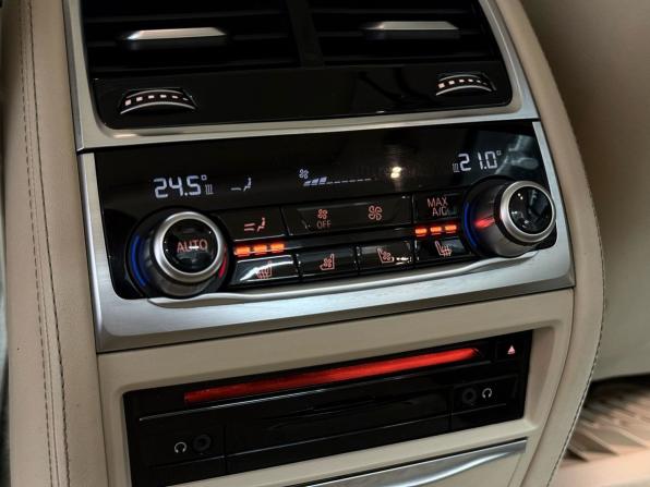 BMW 7 серии VI (G11/G12) с пробегом 2015 года, цена 2 999 000 рублей, 187631 км, седан, Автокод Объявления