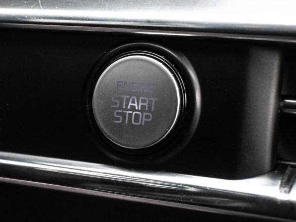 Kia K5 III с пробегом 2021 года, цена 2 434 000 рублей, 149703 км, седан, Автокод Объявления