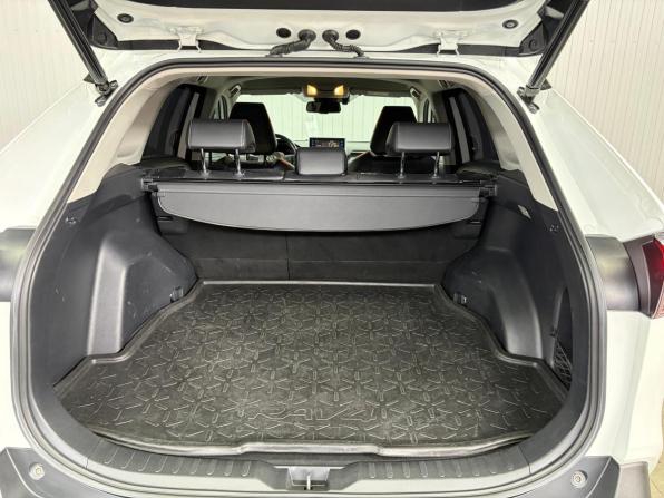 Toyota RAV4 V (XA50) с пробегом 2020 года, цена 3 597 000 рублей, 120353 км, внедорожник, Автокод Объявления
