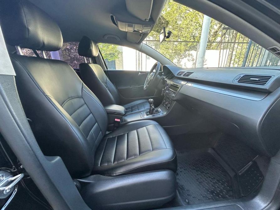 Volkswagen Passat B6 Санкт-Петербург  - изображение 16