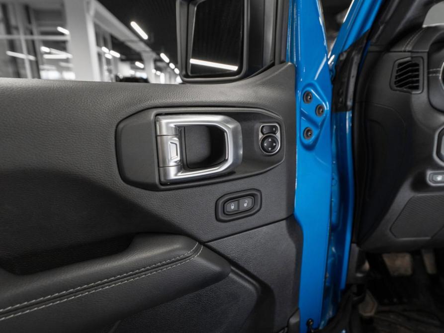 Jeep Wrangler IV (JL) Москва  - изображение 14