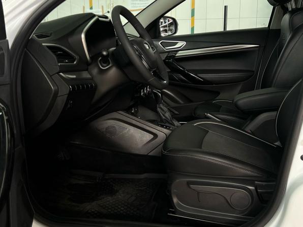 Lada (ВАЗ) Vesta I Рестайлинг (NG) с пробегом 2024 года, цена 1 435 000 рублей, 31100 км, универсал, Автокод Объявления