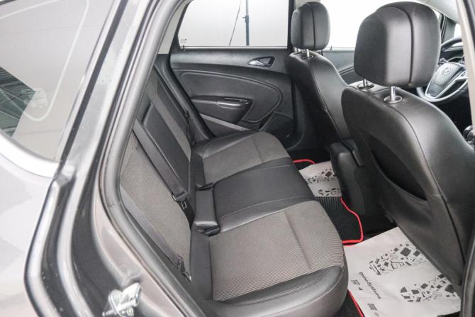 Opel Astra J с пробегом 2011 года, цена 629 000 рублей, 175161 км, хэтчбек, Автокод Объявления