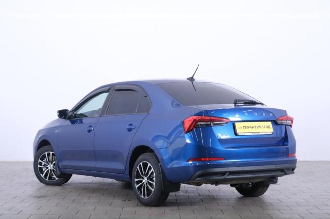Skoda Rapid II с пробегом 2021 года, цена 2 309 000 рублей, 6000 км, лифтбек, Автокод Объявления
