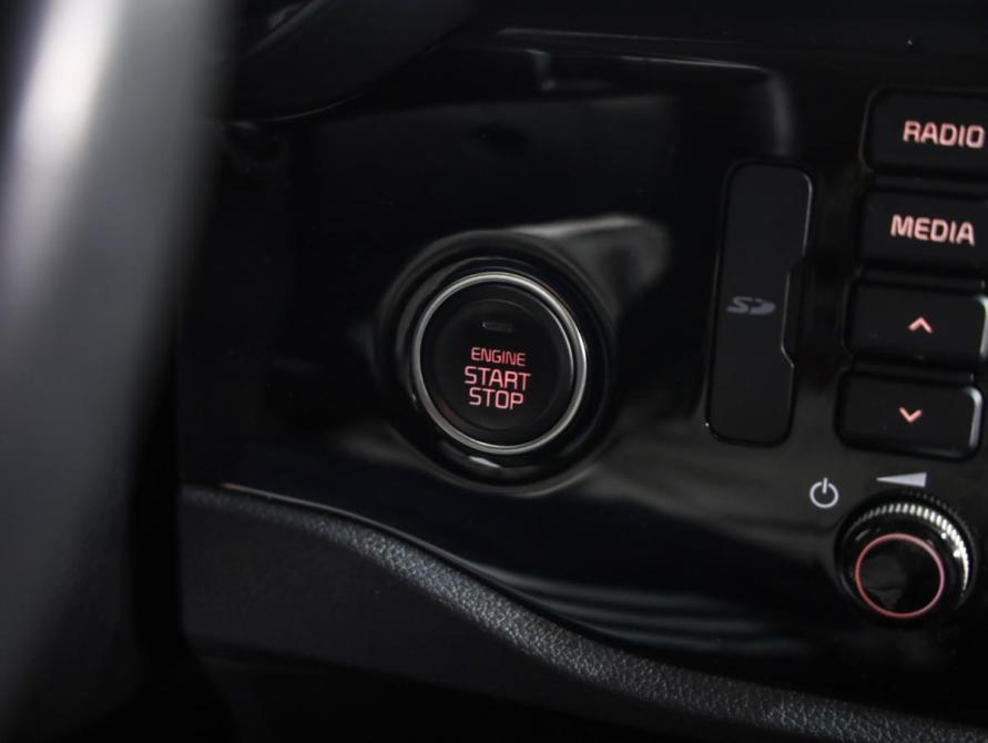 Kia Rio IV Санкт-Петербург  - изображение 19