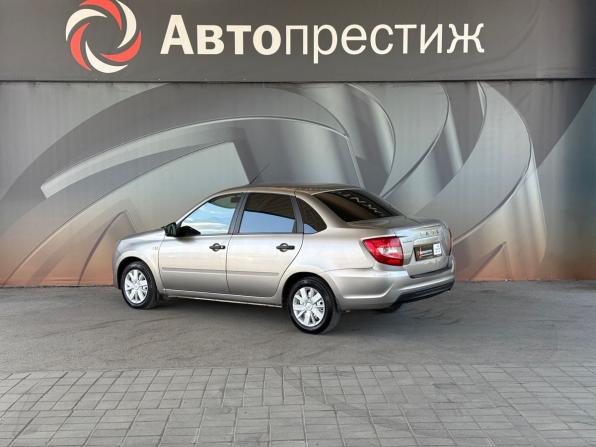 Lada (ВАЗ) Granta I Рестайлинг с пробегом 2019 года, цена 720 000 рублей, 43800 км, седан, Автокод Объявления