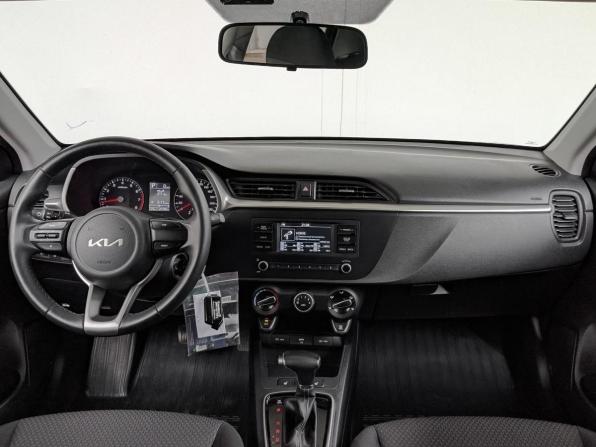 Kia Rio IV Рестайлинг с пробегом 2022 года, цена 1 945 000 рублей, 25759 км, хэтчбек, Автокод Объявления