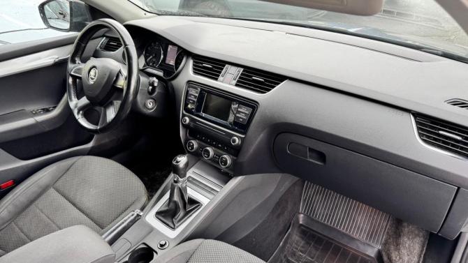 Skoda Octavia III (A7) с пробегом 2015 года, цена 1 369 000 рублей, 125850 км, лифтбек, Автокод Объявления