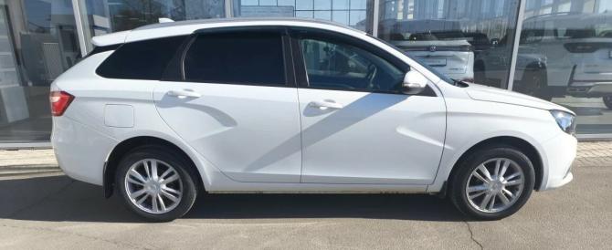 Lada (ВАЗ) Vesta I с пробегом 2017 года, цена 1 090 000 рублей, 73000 км, универсал, Автокод Объявления