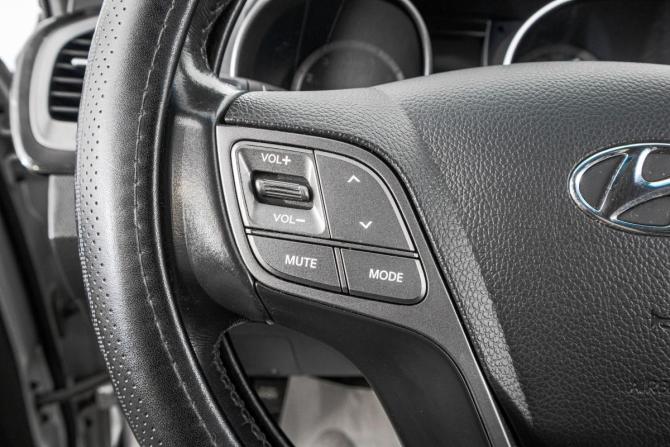 Hyundai Santa Fe III с пробегом 2013 года, цена 1 829 000 рублей, 168000 км, внедорожник, Автокод Объявления
