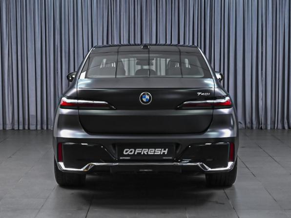 BMW 7 серии VII (G70) с пробегом 2022 года, цена 14 999 000 рублей, 4770 км, седан, Автокод Объявления
