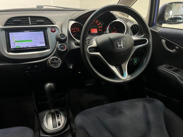 Honda Fit II с пробегом 2010 года, цена 830 000 рублей, 105000 км, хэтчбек, Автокод Объявления
