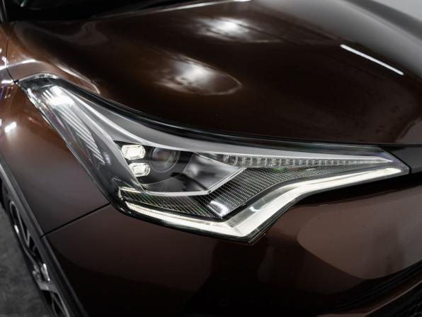 Toyota C-HR I с пробегом 2017 года, цена 1 850 000 рублей, 120030 км, внедорожник, Автокод Объявления