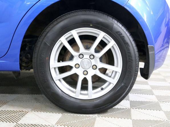 Chevrolet Aveo II с пробегом 2013 года, цена 690 000 рублей, 86280 км, хэтчбек, Автокод Объявления