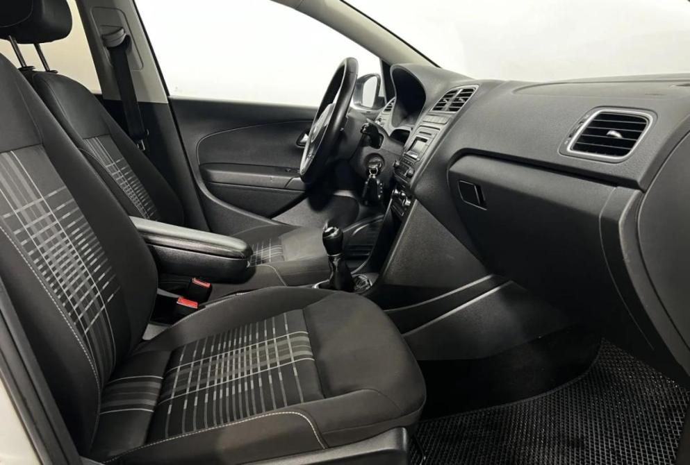 Volkswagen Polo V Рестайлинг Нижний Новгород  - изображение 13