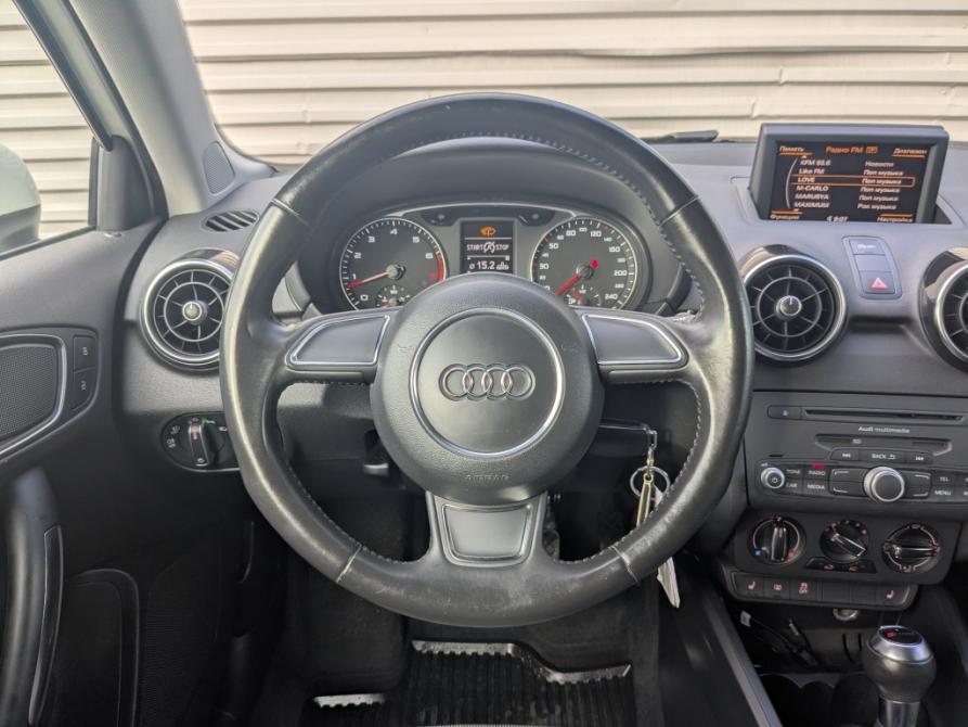 Audi A1 I (8X) Москва  - изображение 6
