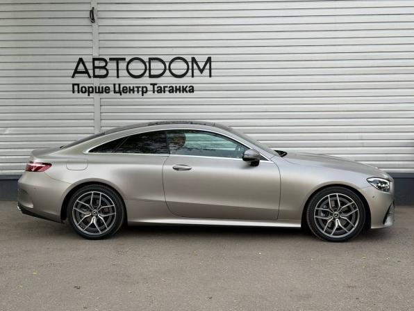 Mercedes-Benz E-Класс V (W213 S213 C238) Рестайлинг с пробегом 2021 года, цена 6 170 000 рублей, 24000 км, купе, Автокод Объявления