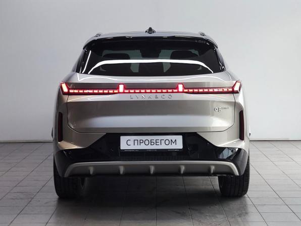 Lynk &amp; Co 08 I с пробегом 2023 года, цена 5 950 000 рублей, 7600 км, внедорожник, Автокод Объявления