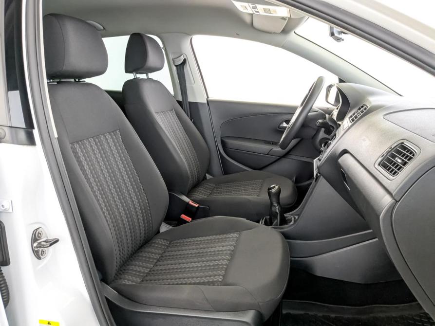 Volkswagen Polo V Рестайлинг Москва  - изображение 23
