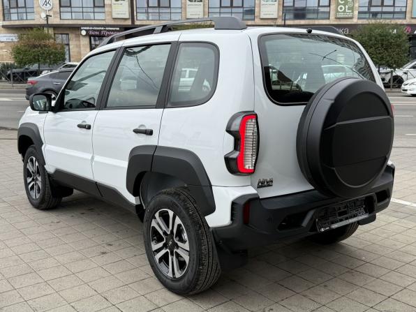 Новый Lada (ВАЗ) Niva Travel I Рестайлинг 2026 года, цена 1 717 000 рублей, внедорожник, Автокод Объявления