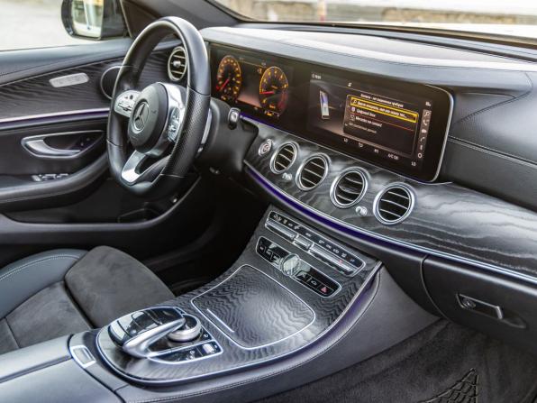 Mercedes-Benz E-Класс V (W213 S213 C238) с пробегом 2019 года, цена 2 748 000 рублей, 163966 км, седан, Автокод Объявления