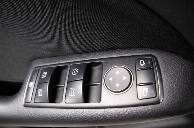 Mercedes-Benz B-Класс II (W246) с пробегом 2014 года, цена 1 279 000 рублей, 127500 км, хэтчбек, Автокод Объявления