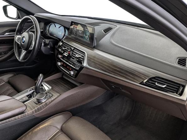 BMW 5 серии VII (G30/G31/G38) с пробегом 2018 года, цена 4 900 000 рублей, 88284 км, седан, Автокод Объявления