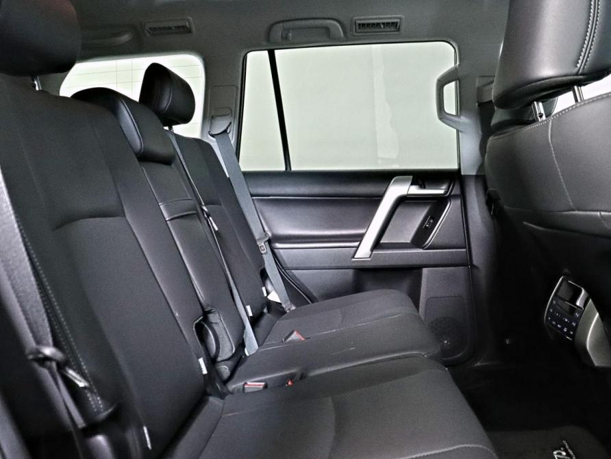 Toyota Land Cruiser Prado 150 Series Рестайлинг 3 Санкт-Петербург  - изображение 33
