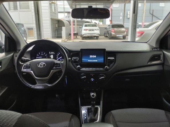 Hyundai Solaris II Рестайлинг с пробегом 2021 года, цена 1 410 000 рублей, 123130 км, седан, Автокод Объявления