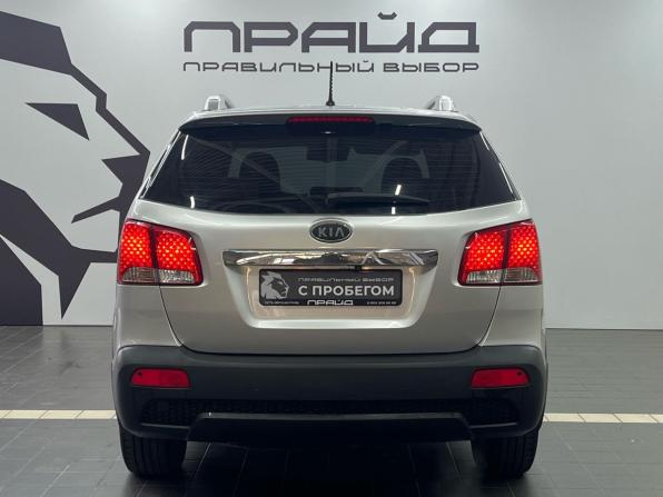 Kia Sorento II с пробегом 2012 года, цена 1 499 900 рублей, 243380 км, внедорожник, Автокод Объявления