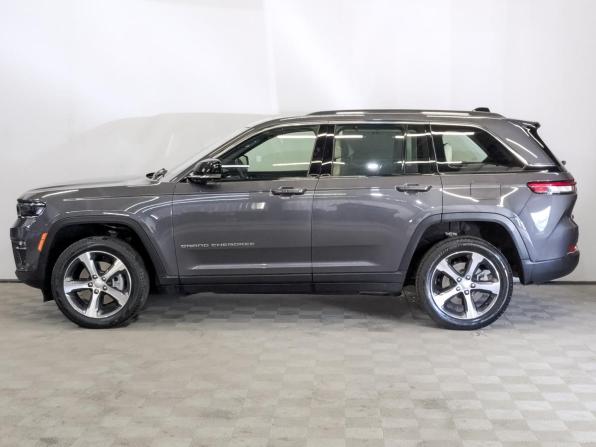 Jeep Grand Cherokee V (WL) с пробегом 2023 года, цена 6 500 000 рублей, 59587 км, внедорожник, Автокод Объявления