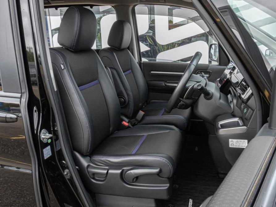 Honda Stepwgn V Рестайлинг Краснодар  - изображение 11