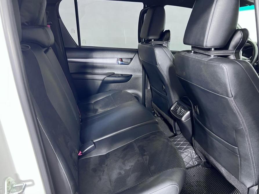 Toyota Hilux VIII Рестайлинг 2 Ростов-на-Дону  - изображение 27