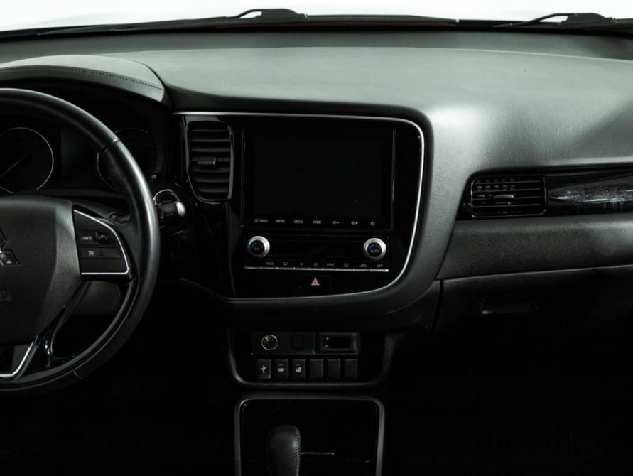 Mitsubishi Outlander III Рестайлинг 3 Санкт-Петербург  - изображение 14