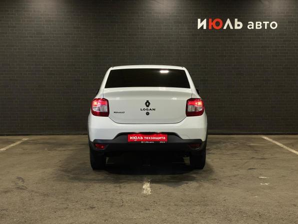 Renault Logan II Рестайлинг с пробегом 2022 года, цена 1 260 000 рублей, 34743 км, седан, Автокод Объявления