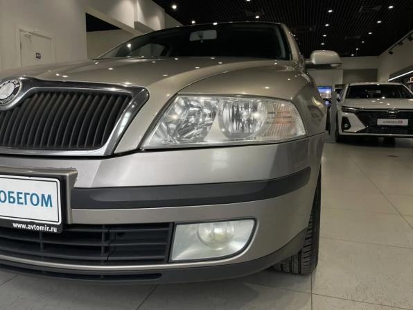 Skoda Octavia II (A5) с пробегом 2008 года, цена 530 000 рублей, 281180 км, лифтбек, Автокод Объявления