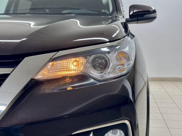 Toyota Fortuner II с пробегом 2018 года, цена 3 310 000 рублей, 204384 км, внедорожник, Автокод Объявления