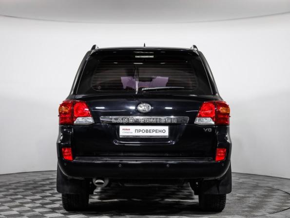 Toyota Land Cruiser 200 Series Рестайлинг 1 с пробегом 2013 года, цена 3 599 000 рублей, 234153 км, внедорожник, Автокод Объявления